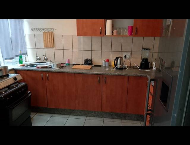 1 BEDROOM APARTMENT FOR SALE IN EDLEEN